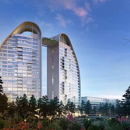Отель Melia Bandung Dago Экстерьер фото